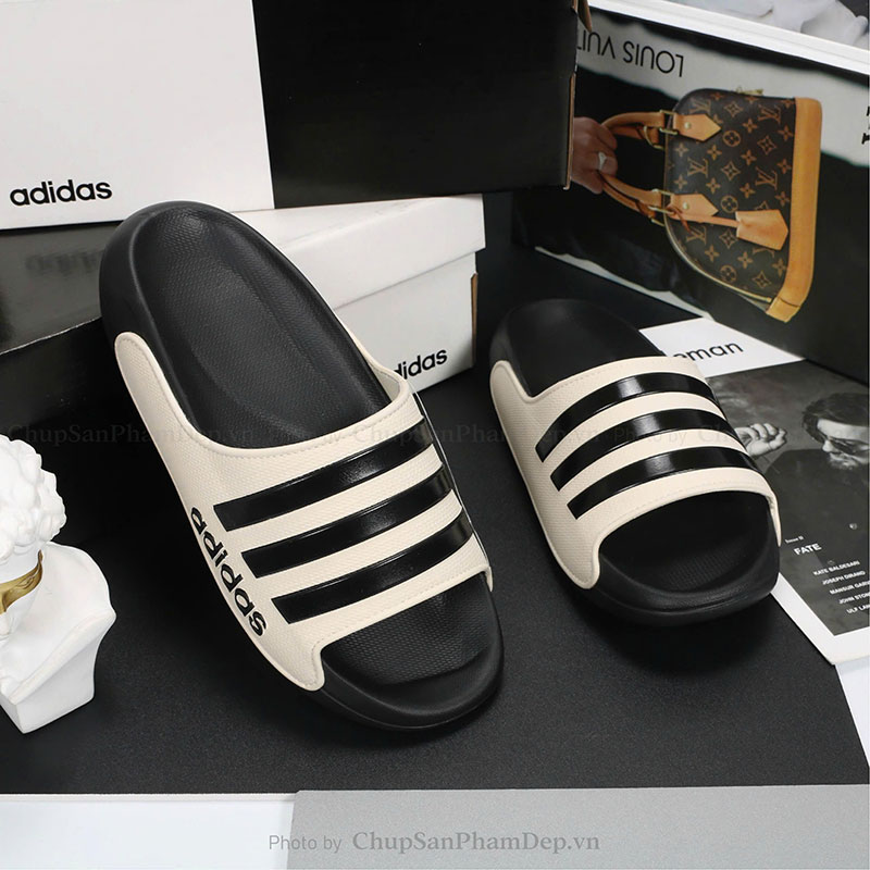 Dép Quai Ngang Sọc Màu Adidas Thể Thao