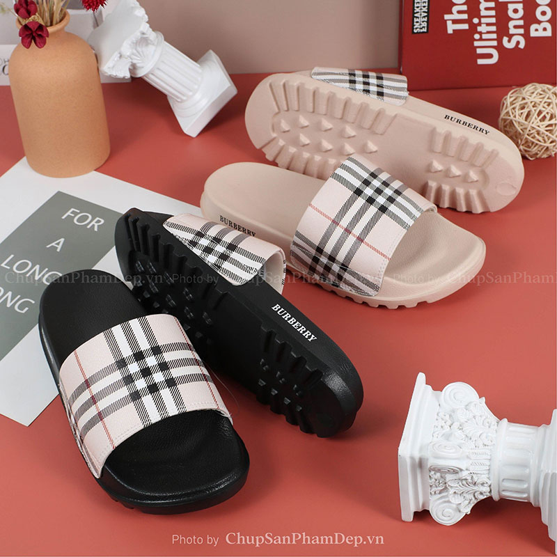 Dép Quai Úp Burberry Slides Đặc Trưng