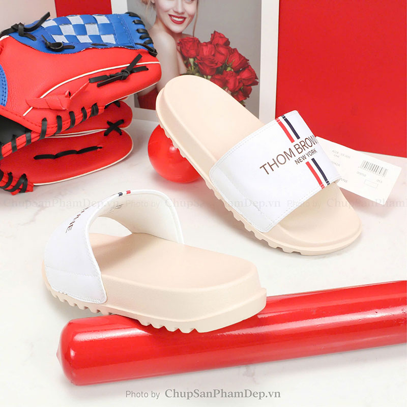 Dép Quai Úp Thom Browne Slides Tinh Tế