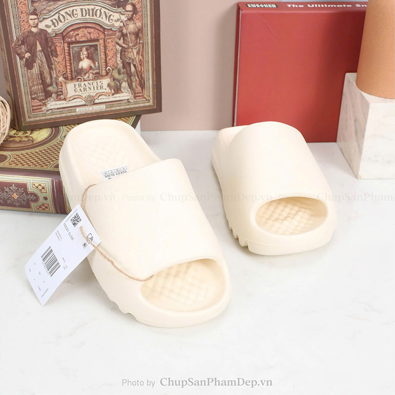 Dép Đúc Adidas Yeezy Slide Thể Thao