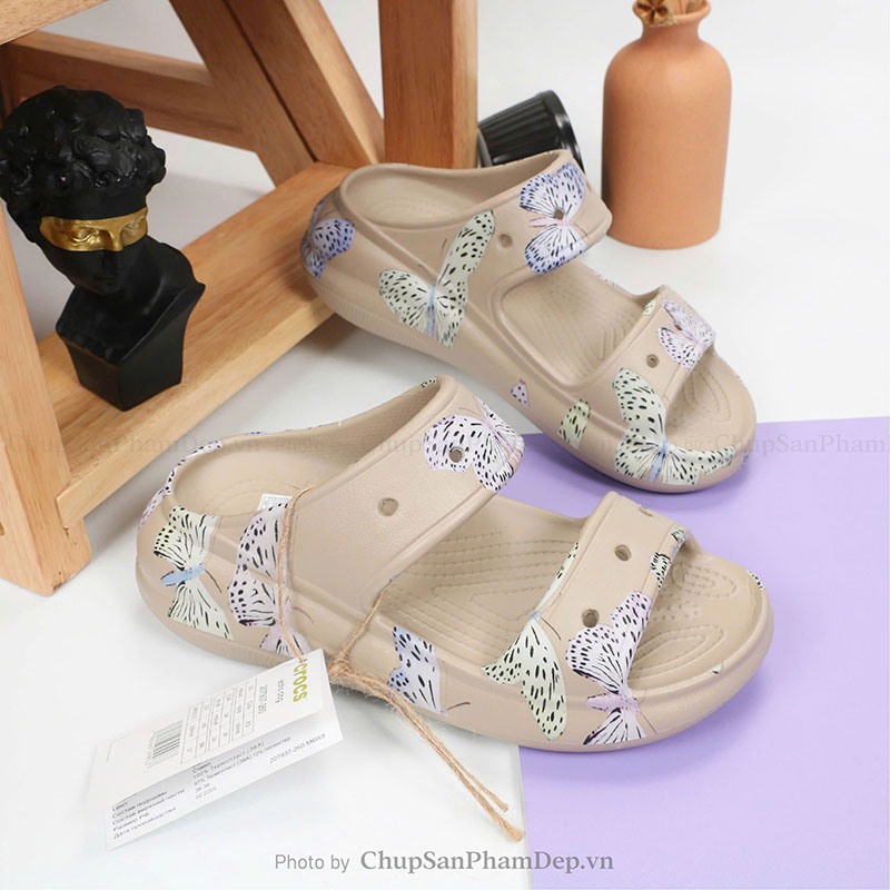 Dép Đúc Crocs Classic Crush Nữ Tính