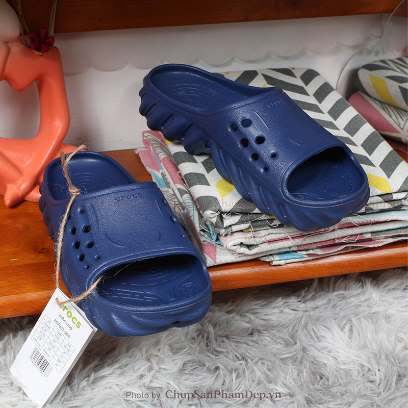 Dép Đúc Nguyên Khối Crocs Liệu Zin Chất Lượng Cao