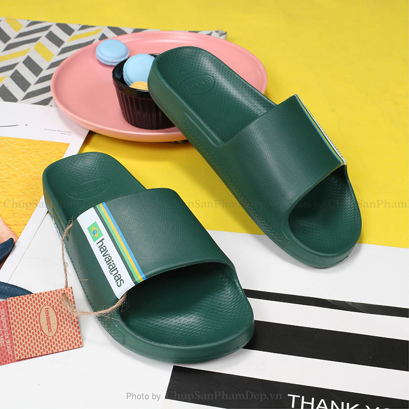 Dép Đúc Nguyên Khối Havaianas Slides Màu Cổ Điển