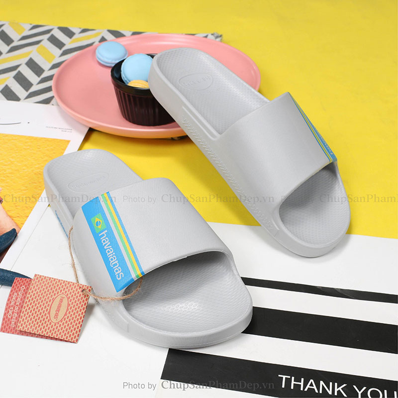 Dép Đúc Nguyên Khối Havaianas Slides Màu Cổ Điển