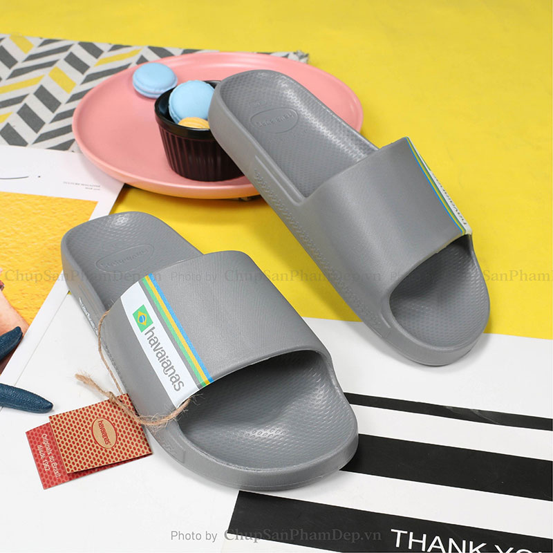 Dép Đúc Nguyên Khối Havaianas Slides Màu Cổ Điển