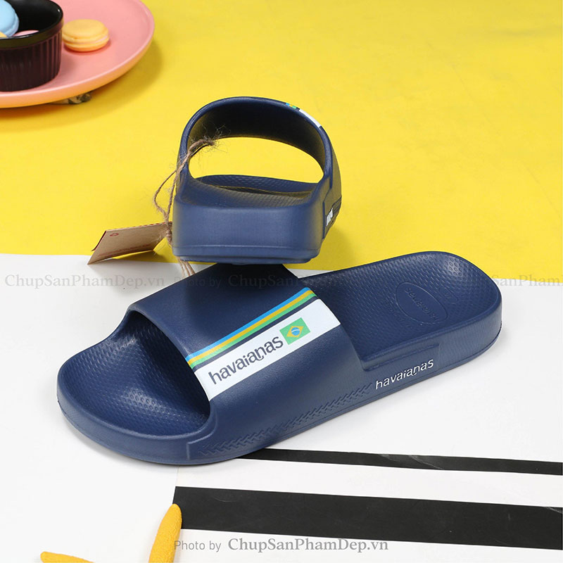 Dép Đúc Nguyên Khối Havaianas Slides Màu Cổ Điển