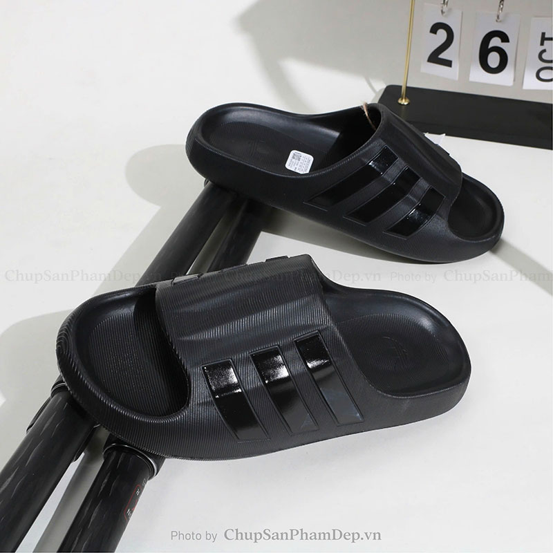 Dép Đúc Quai Ngang Adidas Slides Black Cá Tính