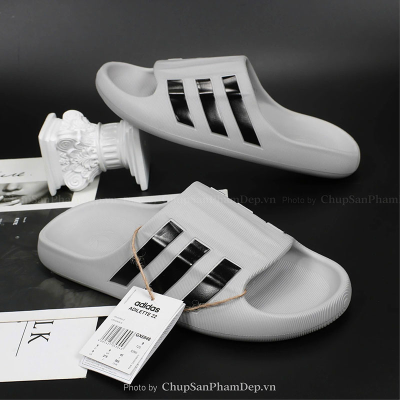 Dép Đúc Quai Ngang Adidas Slides Grey Sang Trọng