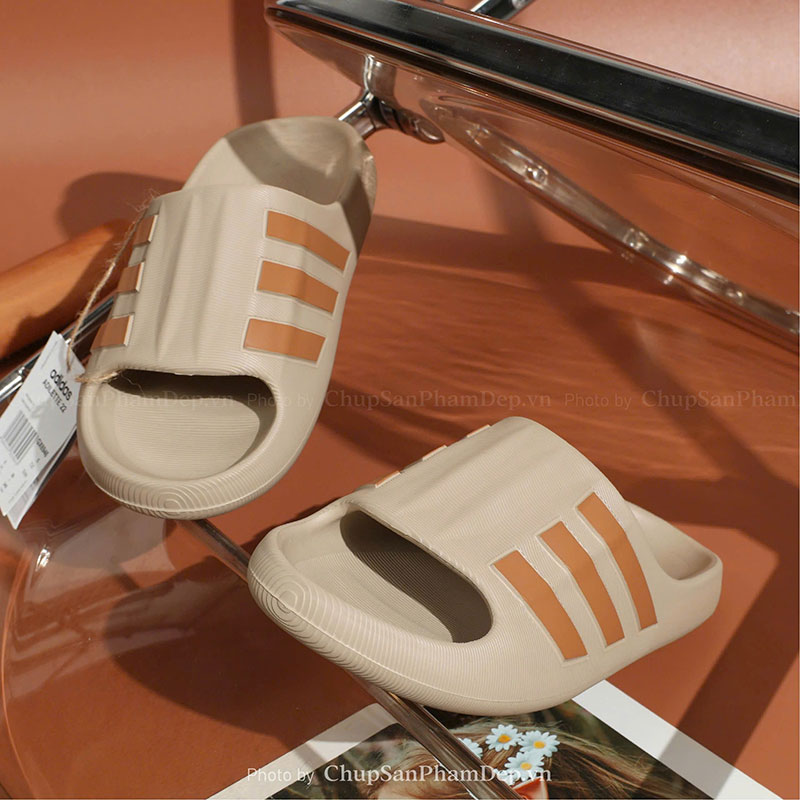 Dép Đúc Quai Ngang Adidas Slides Light Brown Sắc Nét