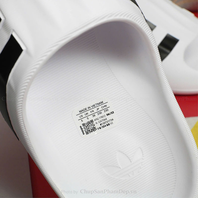 Dép Đúc Quai Ngang Adidas Slides White Thể Thao