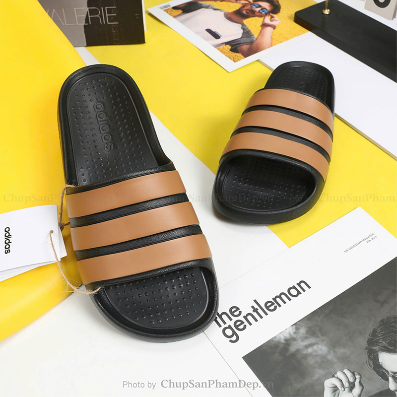 Dép Đúc Quai Ngang Adilette Slide Black Cổ Điển