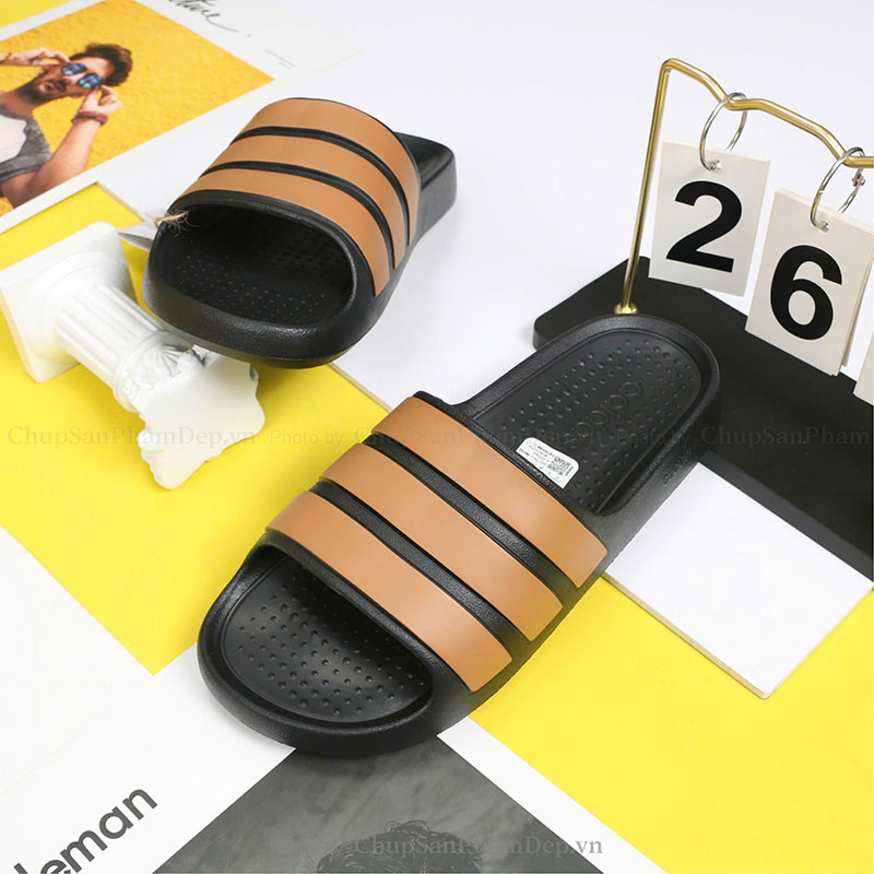 Dép Đúc Quai Ngang Adilette Slide Black Cổ Điển