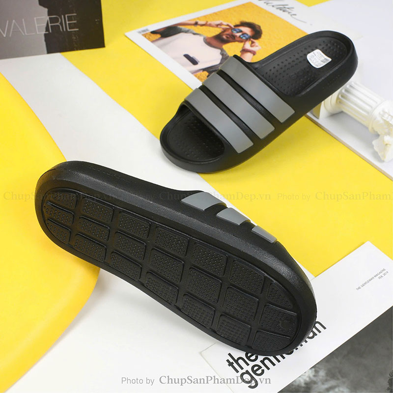 Dép Đúc Quai Ngang Adilette Slide Black Cổ Điển