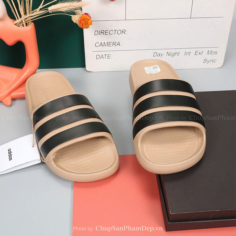 Dép Đúc Quai Ngang Adilette Slide Dark Brown Thoải Mái