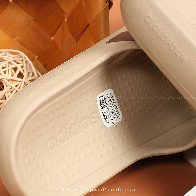 Dép Đúc Quai Ngang Adilette Slide Light Brown Dễ Phối Đồ