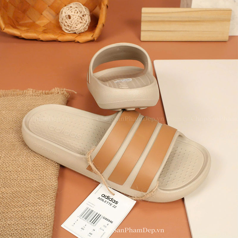 Dép Đúc Quai Ngang Adilette Slide Light Brown Dễ Phối Đồ