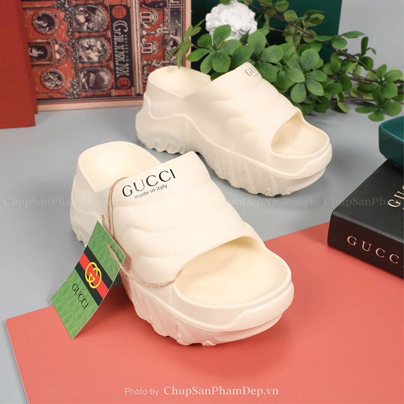 Dép Đúc Quai Ngang Đế Cao Gucci Đơn Giản