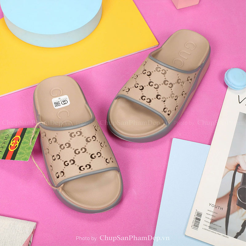 Dép Đúc Quai Ngang Gucci Slides Màu Nổi Bật