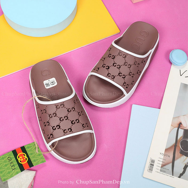 Dép Đúc Quai Ngang Gucci Slides Màu Nổi Bật