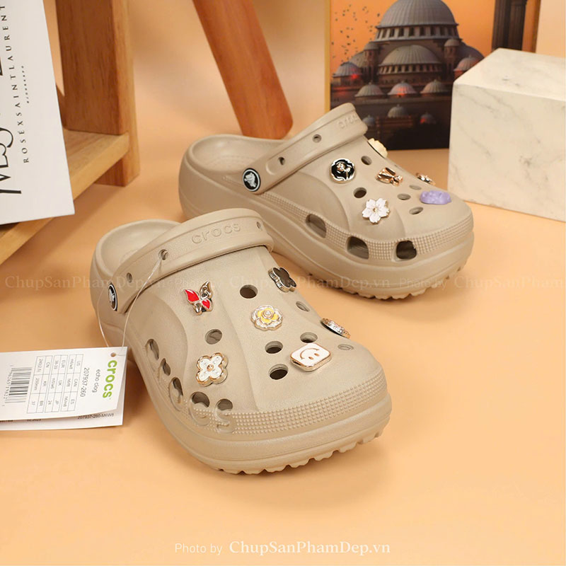 Dép Sục Crocs 01 Đính Charm Cute