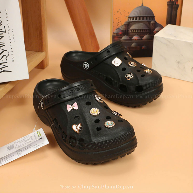 Dép Sục Crocs 01 Đính Charm Cute