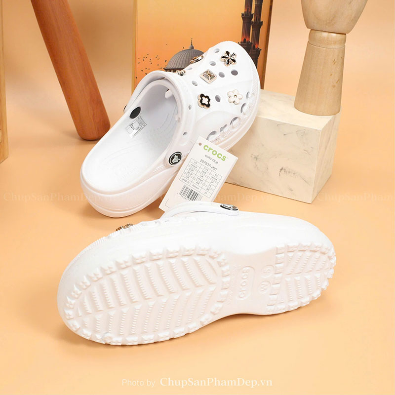 Dép Sục Crocs 01 Đính Charm Cute