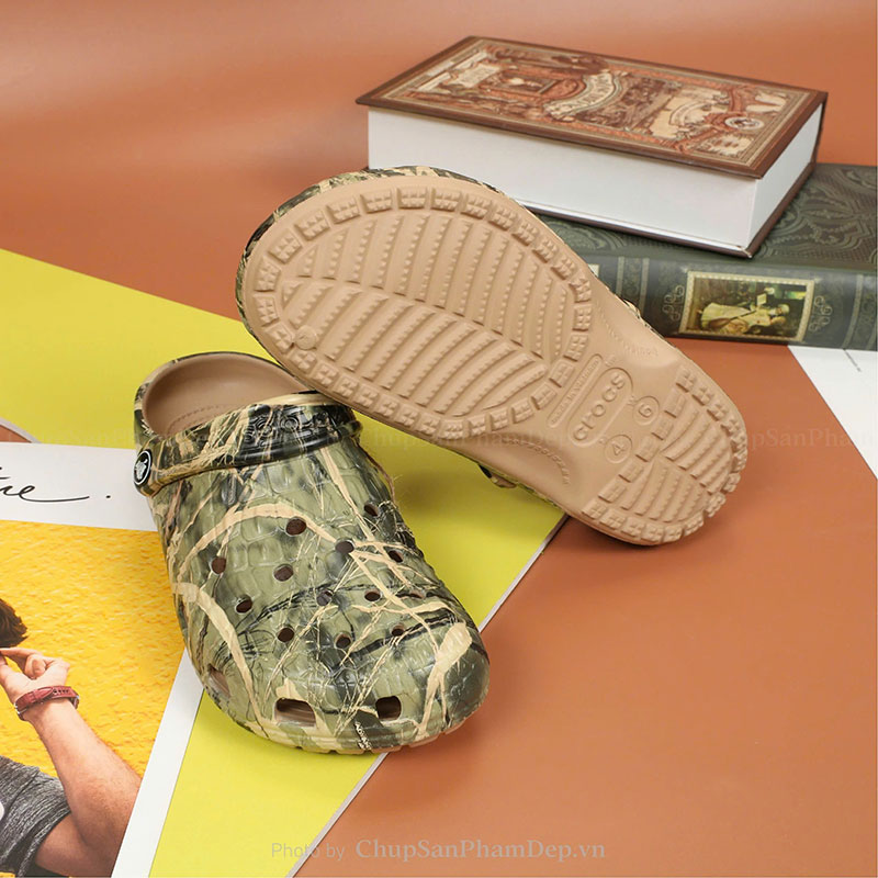 Dép Sục Crocs 02 Camo Năng Động