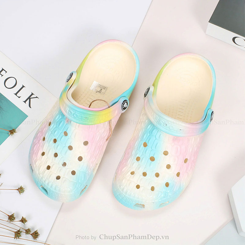 Dép Sục Crocs 02 Loang Màu Ấn Tượng