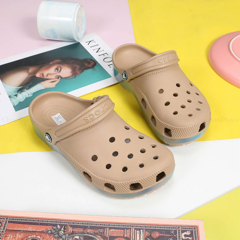 Dép Sục Crocs 05 Viền Đế Màu Sắc Nét