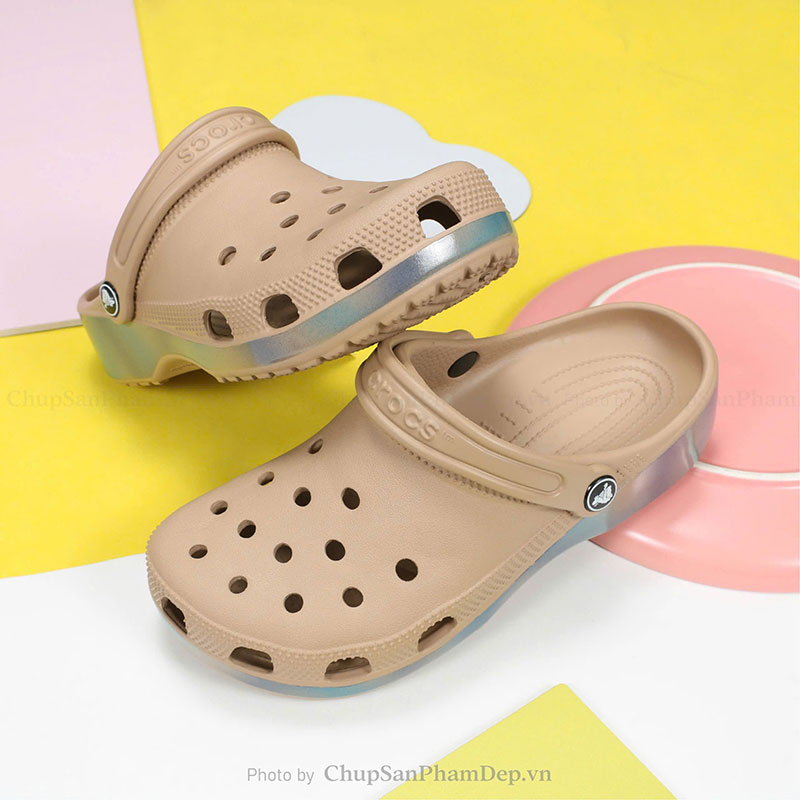 Dép Sục Crocs 05 Viền Đế Màu Sắc Nét