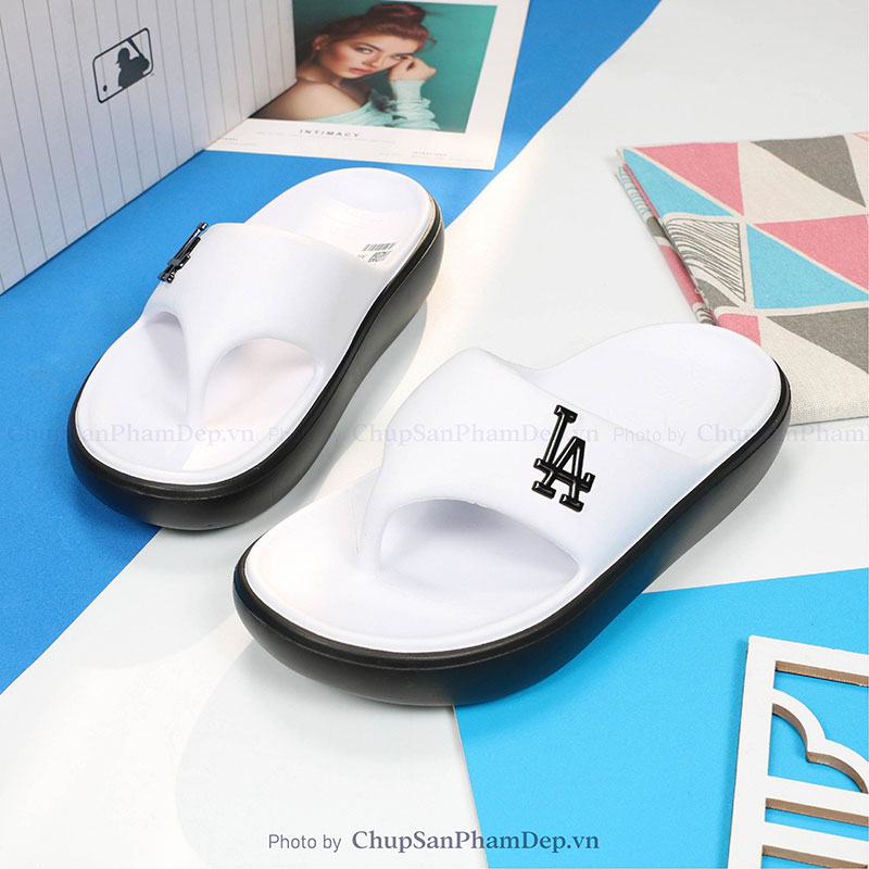 Dép Xỏ Ngón Đúc MLB Flip Flop LA Dodgers Basic