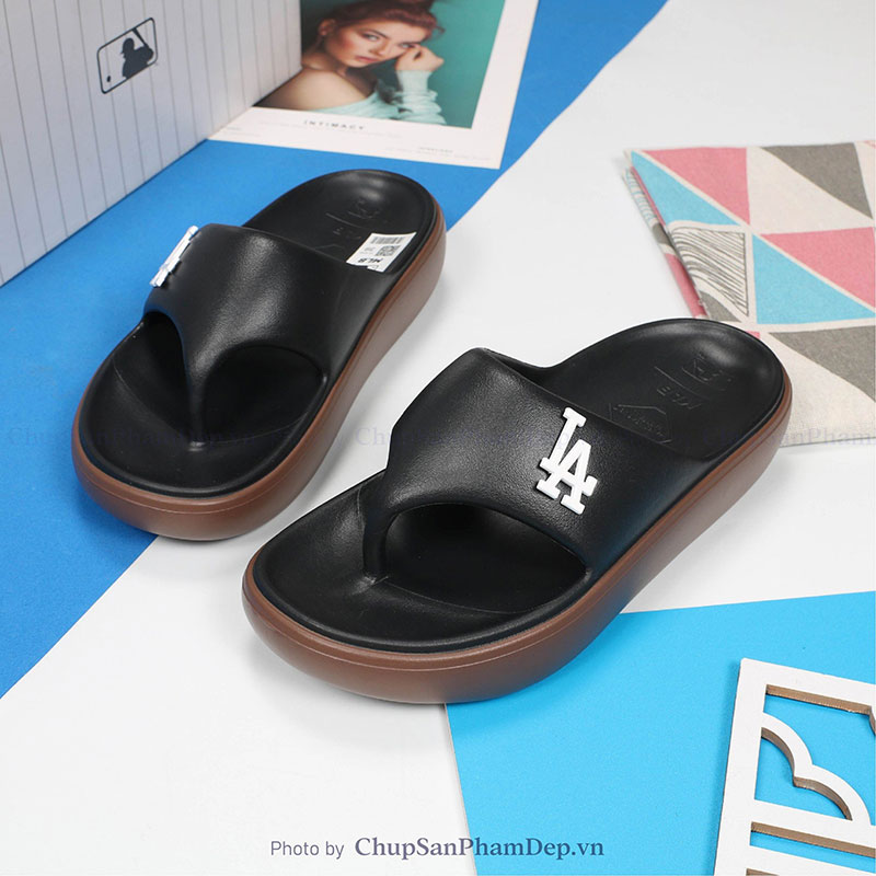 Dép Xỏ Ngón Đúc MLB Flip Flop LA Dodgers Basic