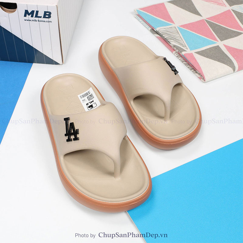 Dép Xỏ Ngón Đúc MLB Flip Flop LA Dodgers Basic