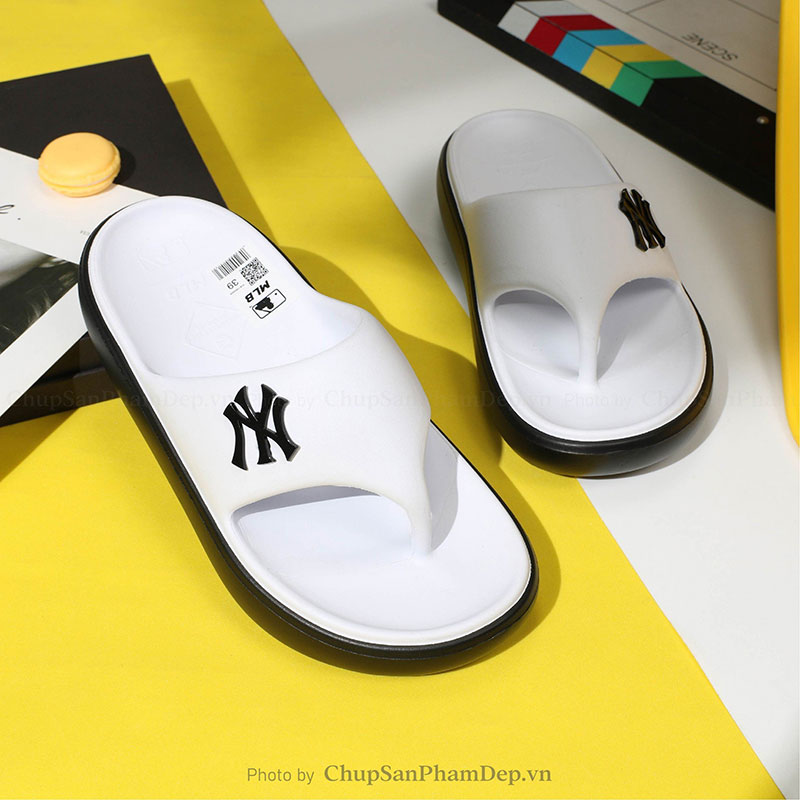 Dép Xỏ Ngón Đúc MLB Flip Flop New York Cổ Điển