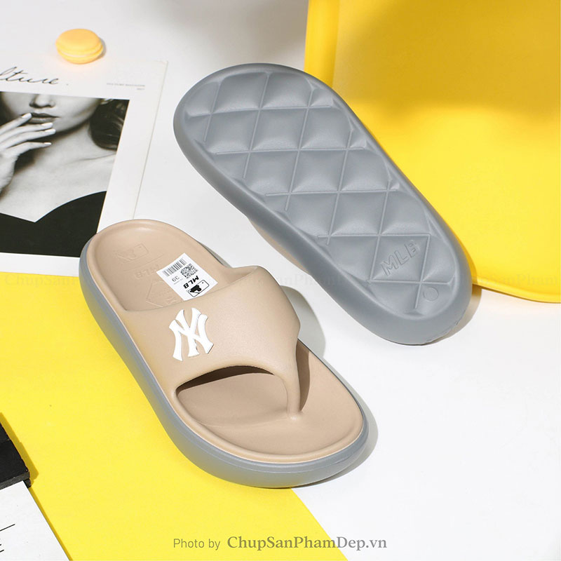 Dép Xỏ Ngón Đúc MLB Flip Flop New York Cổ Điển