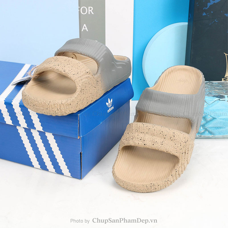 Dép Đúc Adidas 2 Quai Ngang Charm Màu Siêu Bền