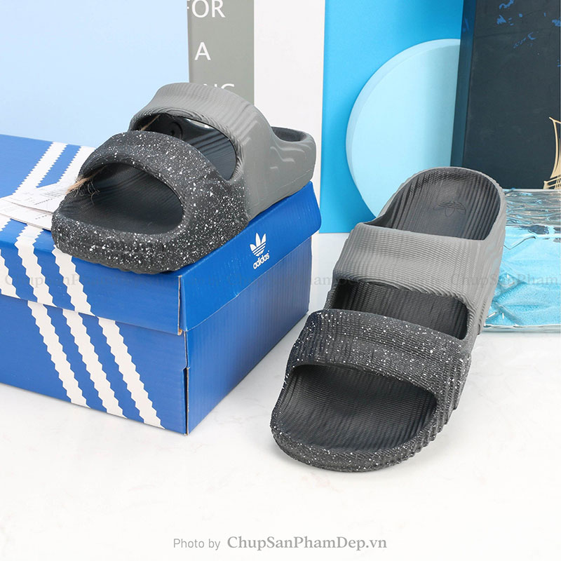 Dép Đúc Adidas 2 Quai Ngang Charm Màu Siêu Bền