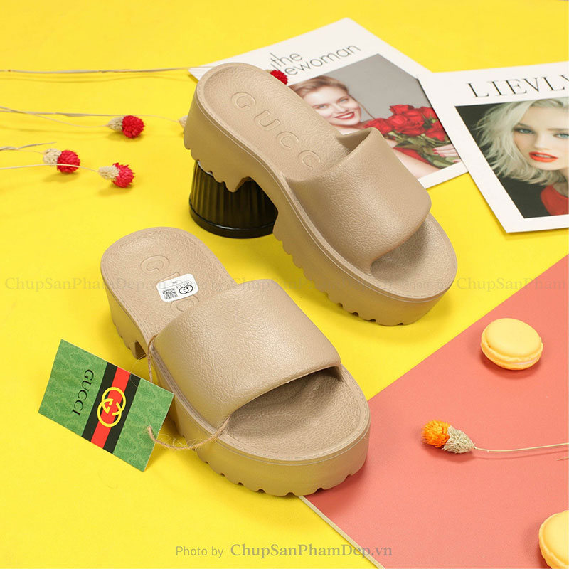 Dép Đúc Gucci Slide Quai Trơn Basic