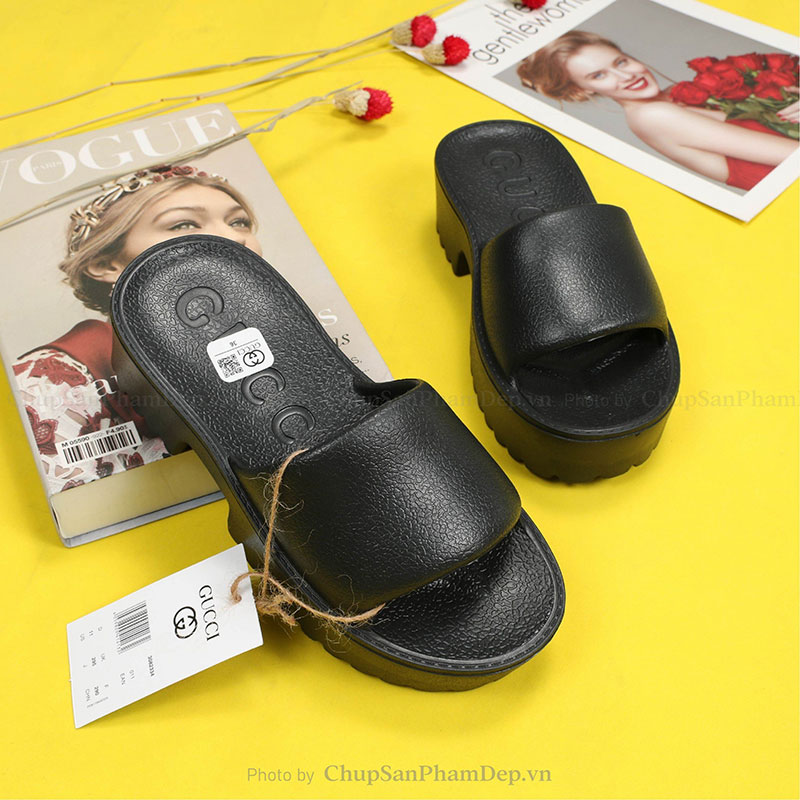 Dép Đúc Gucci Slide Quai Trơn Basic