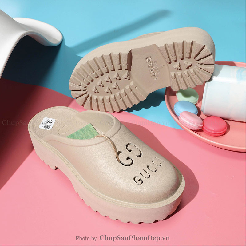 Dép Đúc Gucci Viền Slide Phong Cách Basic