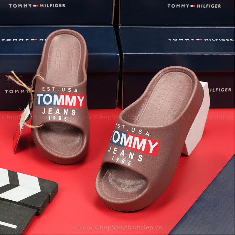 Dép Đúc Nguyên Khối Tommy 1985 Phong Cách Basic