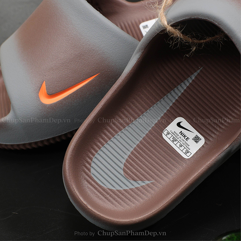 Dép Đúc Nike Calm Charm Màu Logo Thể Thao