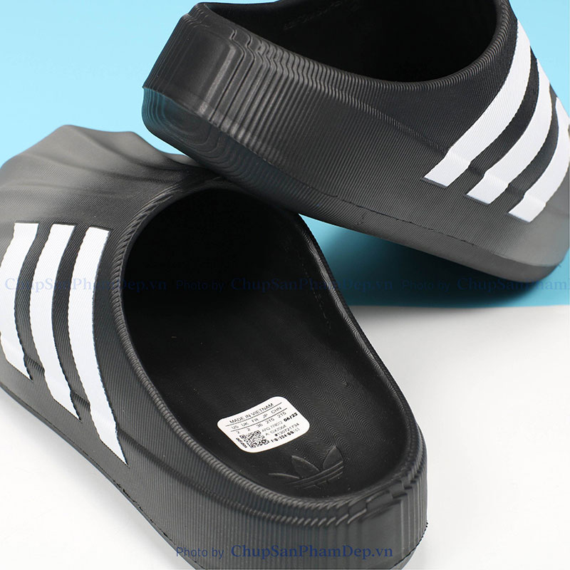 Dép Sục Adidas Slides Charm Màu Trẻ Trung