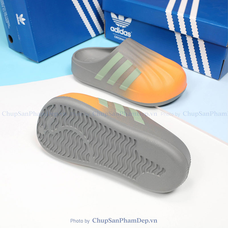 Dép Sục Adidas Slides Charm Màu Trẻ Trung