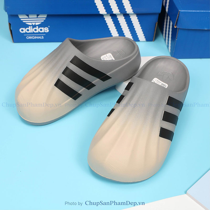 Dép Sục Adidas Slides Charm Màu Trẻ Trung