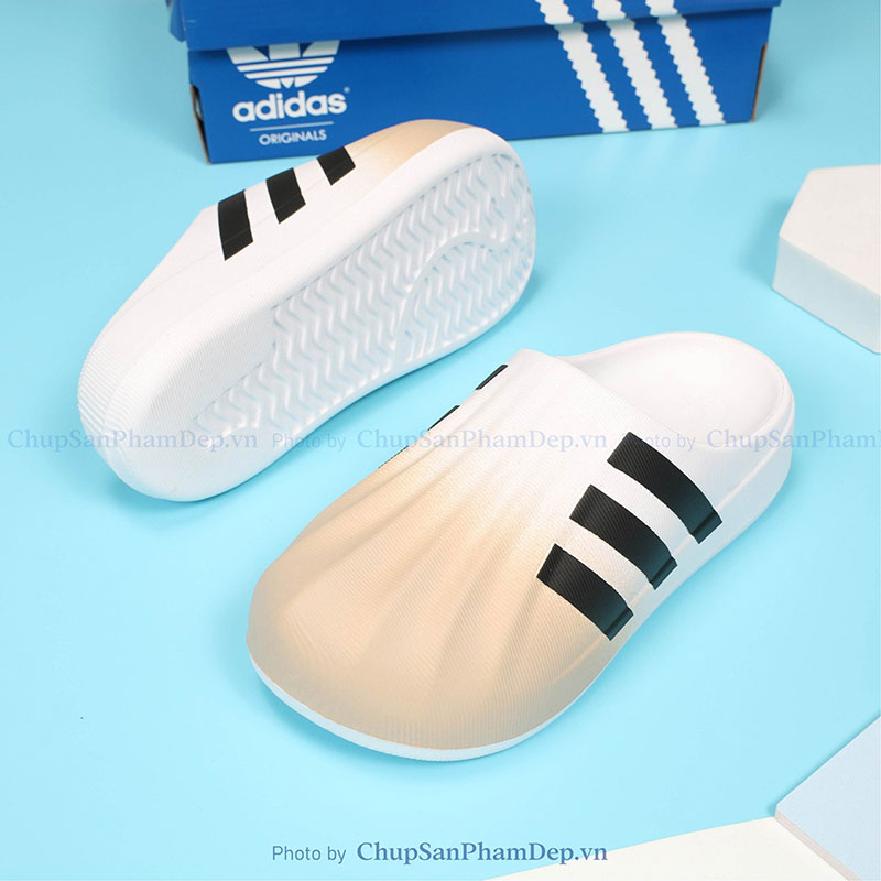 Dép Sục Adidas Slides Charm Màu Trẻ Trung