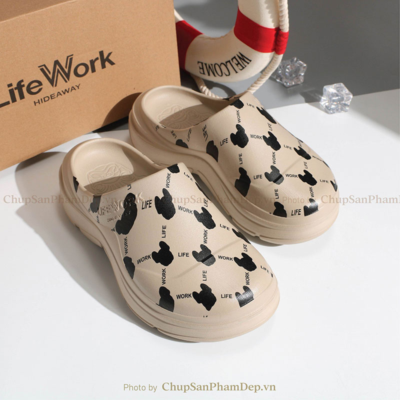 Dép Sục Logo LifeWork 3D Lạ Mắt