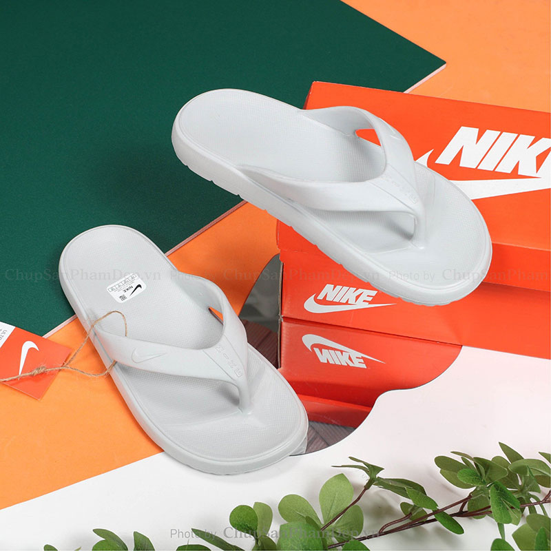 Dép Xỏ Ngón Dạng Đúc Nike Liệu Zin Thể Thao