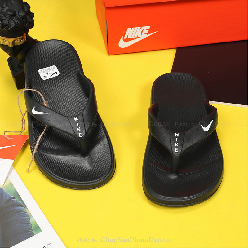 Dép Xỏ Ngón Dạng Đúc Nike Sơn Màu Nổi Bật