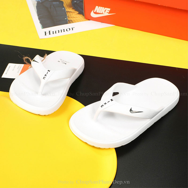 Dép Xỏ Ngón Dạng Đúc Nike Sơn Màu Nổi Bật